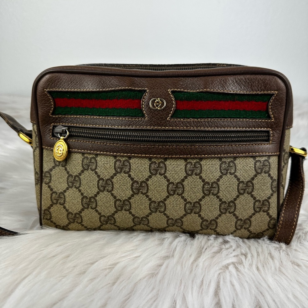 Gucci vintage crossbody bag